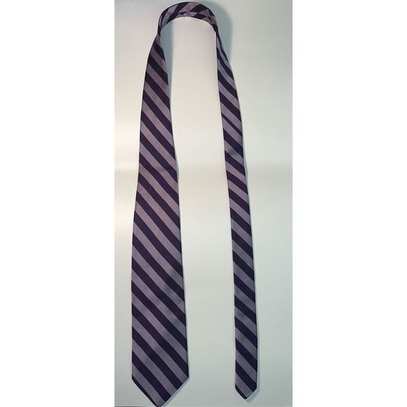 Brooks Brothers tie - Picture 2 of 3